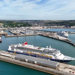 Three-cruise-ships-Dover-mcrexec-chauffeur-service